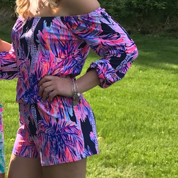 Lily Pulitzer romper - Picture 5 of 6